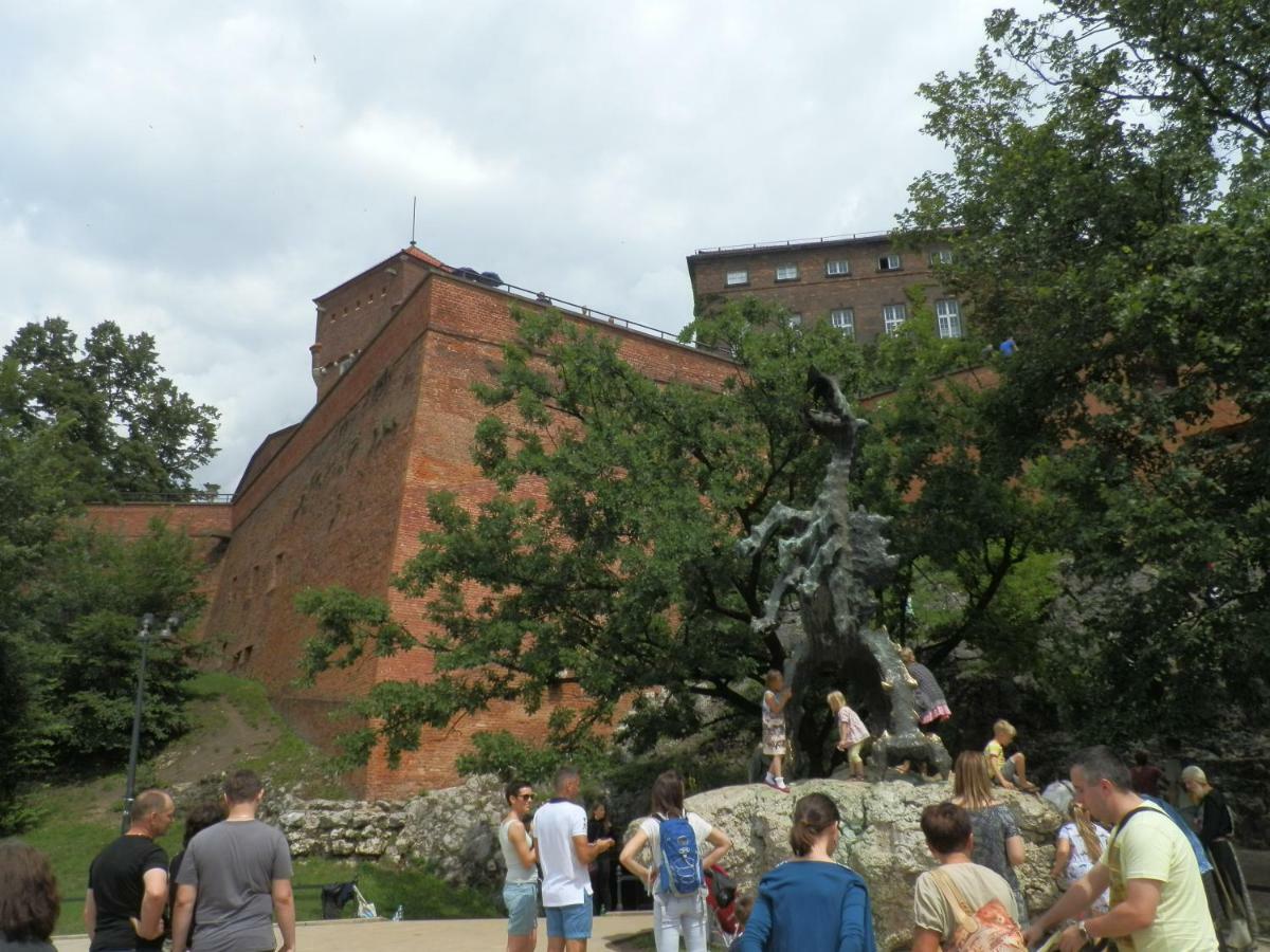 Ap Na Groblach Cracovia Esterno foto
